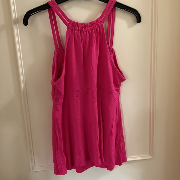 Pink Talula racerback tank top. - Picture 4 of 4
